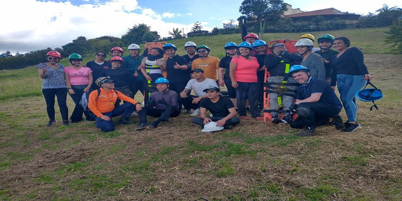 Permanente capacitación recibe la Brigada de Emergencias de la Gobernación de Cundinamarca

