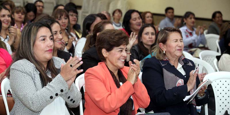 Seminario de Formulación de proyectos para las gestoras sociales




























































