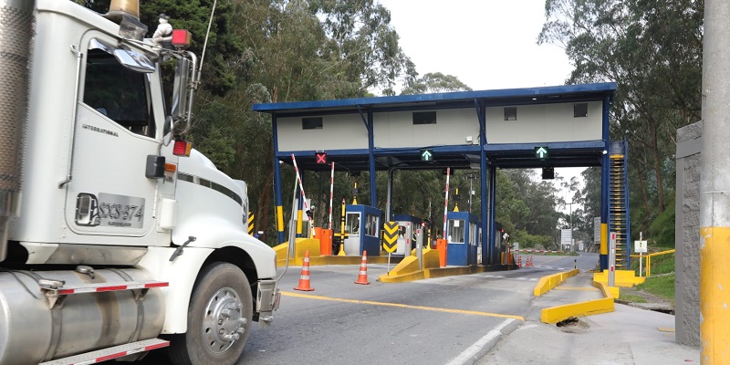 Comenzaron mesas de trabajo y seguimiento a obras en la Troncal del Tequendama