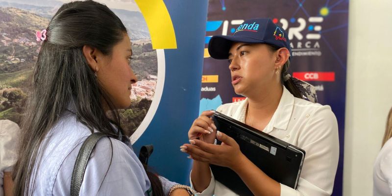 Cundinamarca lleva feria institucional de vivienda a Pacho


