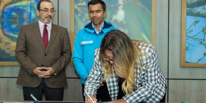 El Fondo de Caminos Vecinales intervendrá 5.000 kilómetros de vías con vocación productiva y turística de Cundinamarca