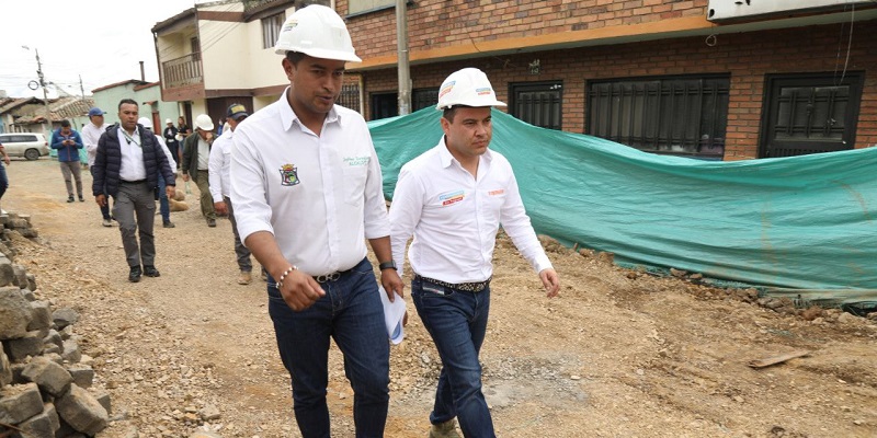 Grandes inversiones en vías y sector salud de Guachetá







