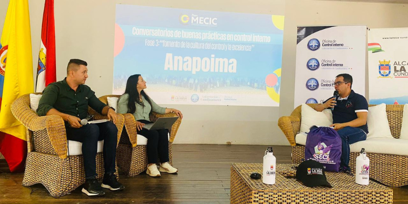 Cundinamarca impulsa la gestión pública en conversatorios de buenas prácticas


