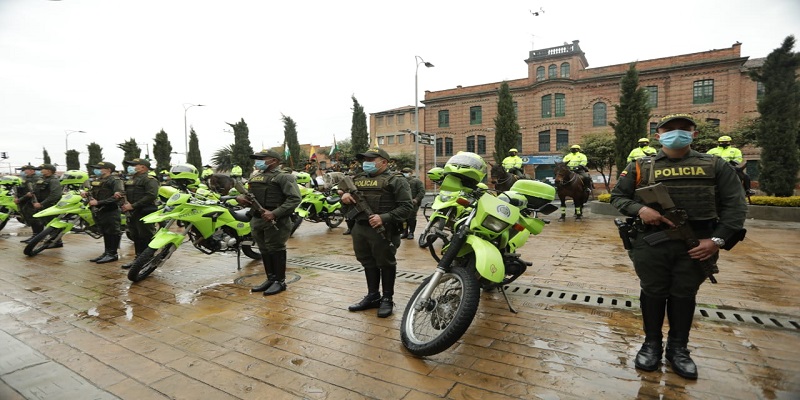 Gobernación entrega unidades motorizadas a carabineros para garantizar la seguridad en el departamento