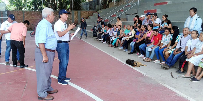 Apoyo a familias damnificadas de La Palma y Viotá





















