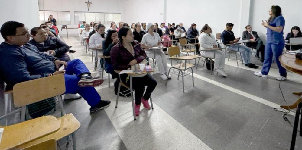 Profesionales de la salud de la Beneficencia de Cundinamarca se capacitaron en el cuidado y prevención de heridas 

