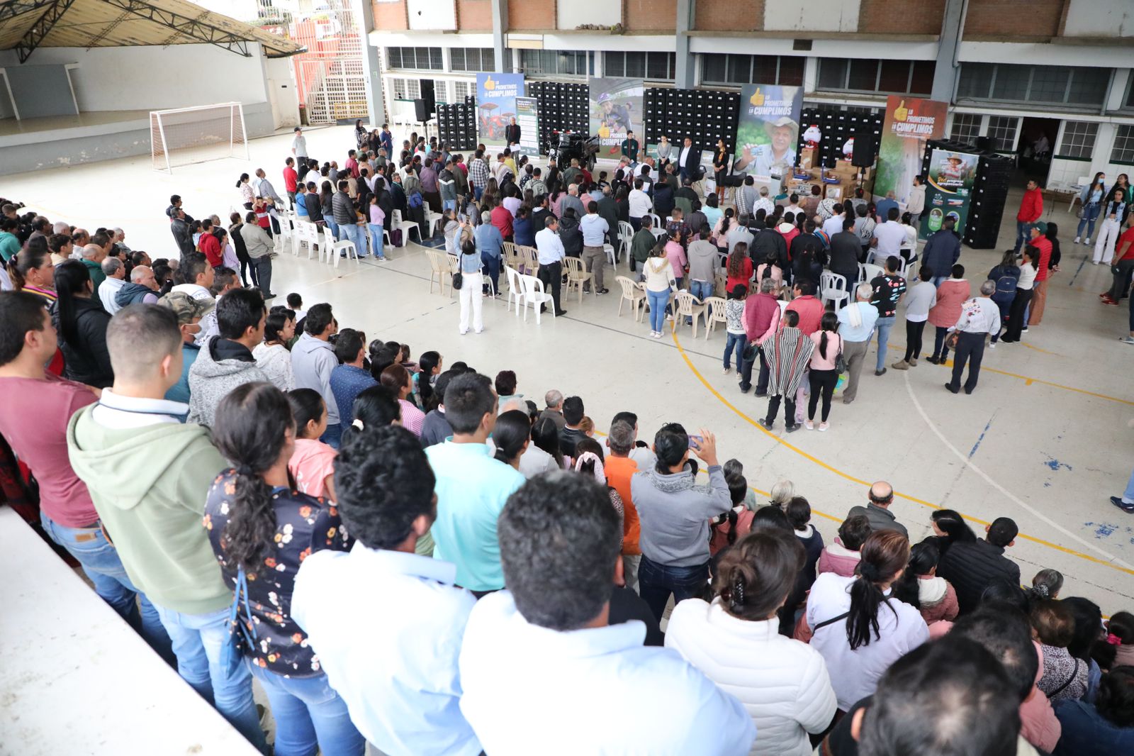 Más de 800 Tarjetas Red Progreso Agropecuario entregadas a productores de Fómeque