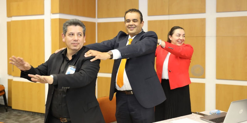 Atención al ciudadano es atender como queremos ser atendidos




