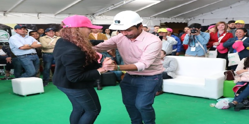 ¡Que vivan la minería y el carbón!










































