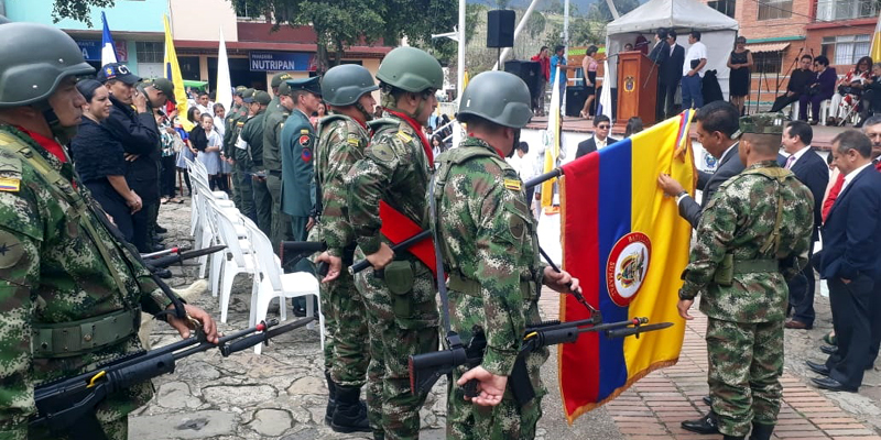 Ejército Nacional presente en aniversario de los municipios de Chocontá, Gachancipá y Pasca





