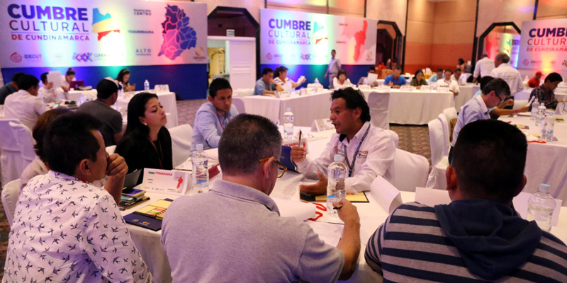 Cumbre de gerentes culturales de Cundinamarca en Girardot


























































































