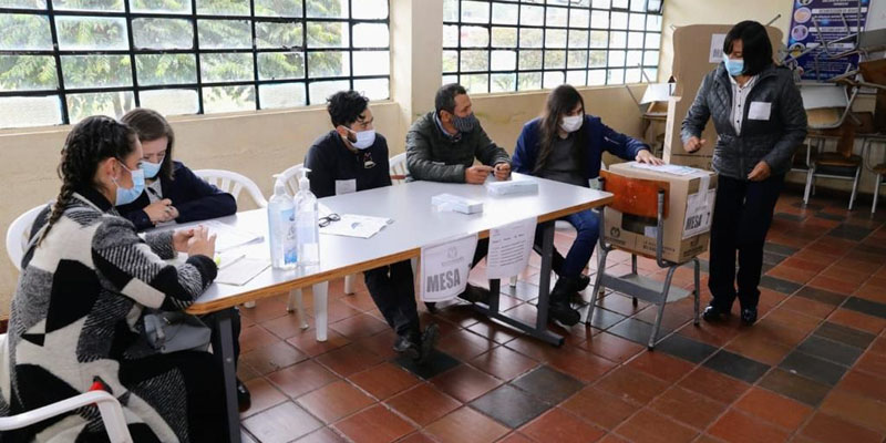 Comunidad de Susa revocó mandato de la alcaldesa Ximena Ballesteros




