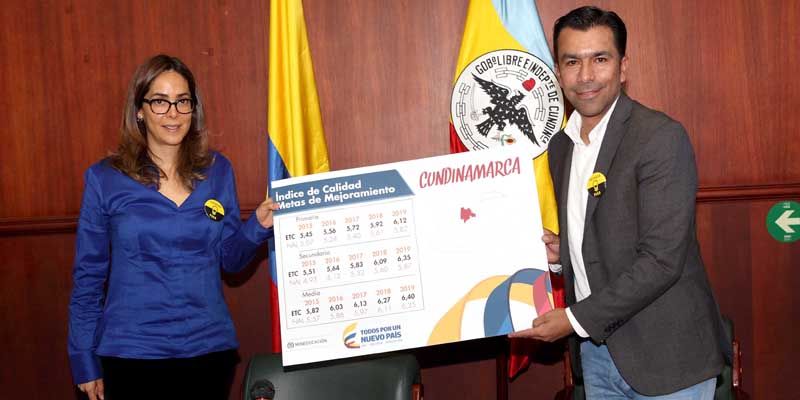 Millonaria inversión en educación para Cundinamarca, acuerdan Gobernador y Ministra
