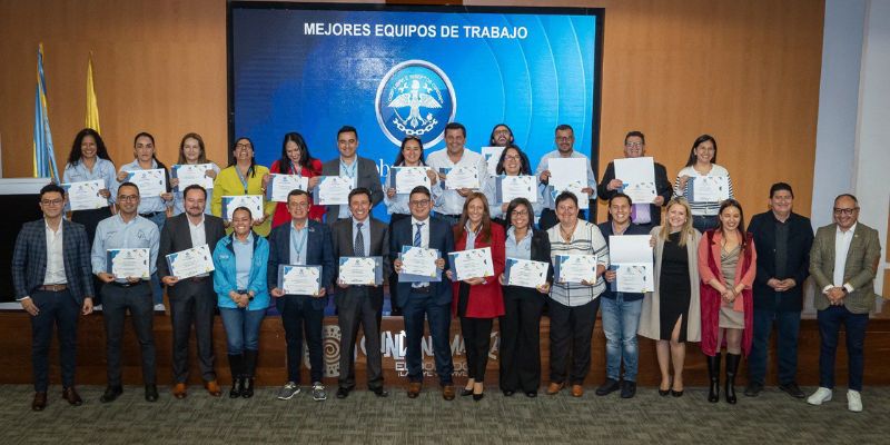 GOBBI, herramienta innovadora de la Secretaría de Hacienda, recibe reconocimiento por tener uno de los mejores equipos de trabajo en Cundinamarca