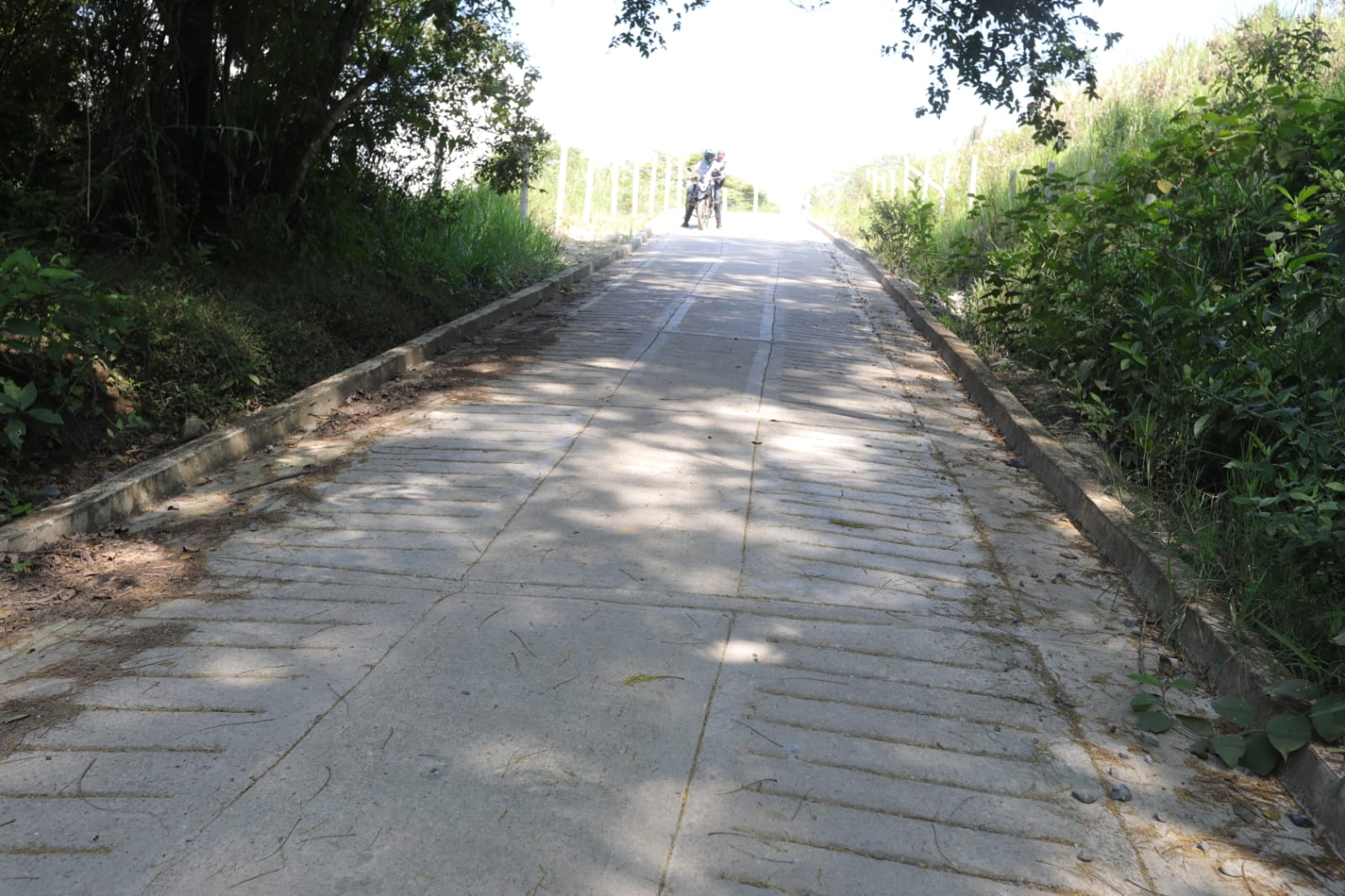 Más de $634 millones en obras a las comunidades Guaduas y Caparrapí