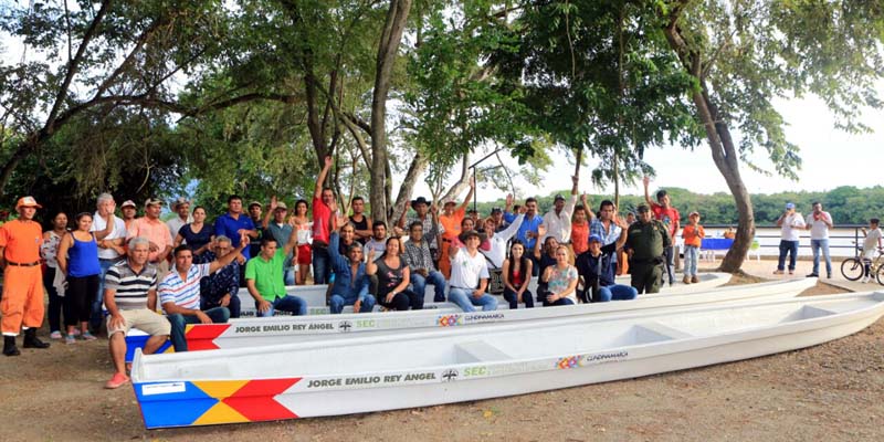 Nuevo impulso a pescadores artesanales del río Magdalena


























































