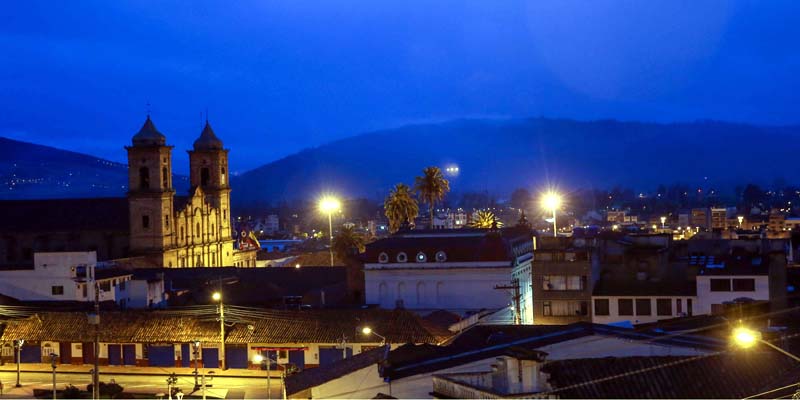La Semana Mayor, 180 metros bajo tierra