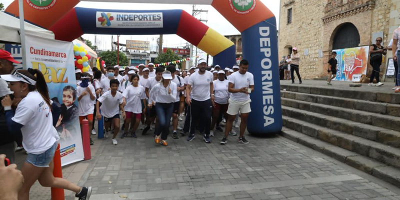 Con la 'Ruta de colores' culminó la Semana por la Paz en el municipio de La Mesa



