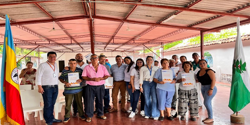 39 familias de San Juan de Rioseco recibieron el título de propiedad de sus viviendas


