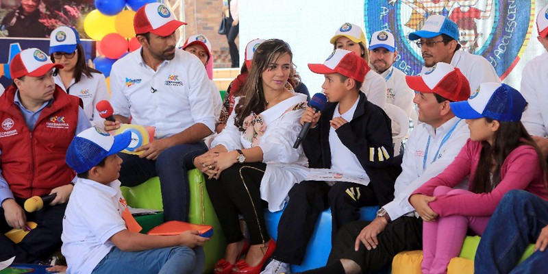 Gobernación, Procuraduría Regional e ICBF harán seguimiento a rendición de cuentas a niños, niñas, adolescentes y jóvenes

























