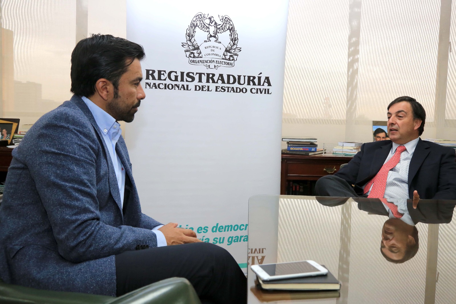 Firman Convenio interadministrativo de cooperación con la Registraduría Nacional 


