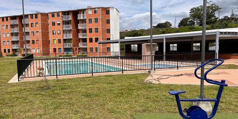 Podemos Casa entregó 14 nuevas viviendas en Villeta
