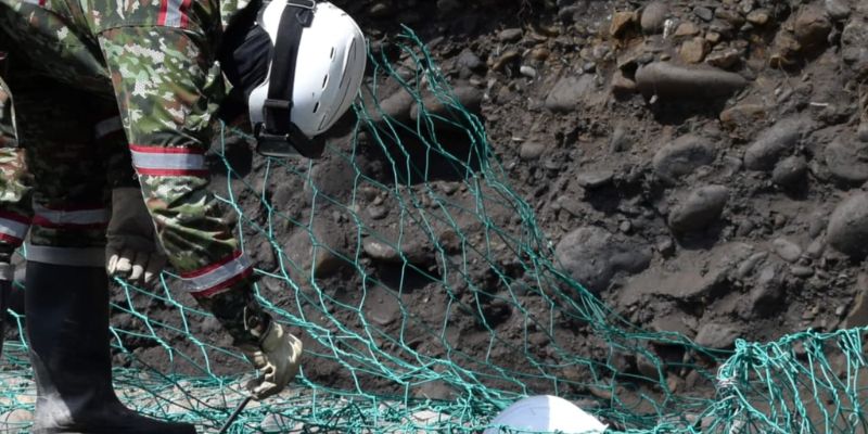 Gobernación de Cundinamarca y UAEGRD avanzan en obra de mitigación en Útica para reducir riesgos del río Negro