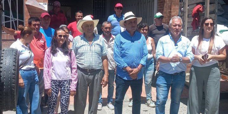 Más de 100 productores fortalecen sus cultivos de caña panelera con fertilizantes orgánicos en Cundinamarca

