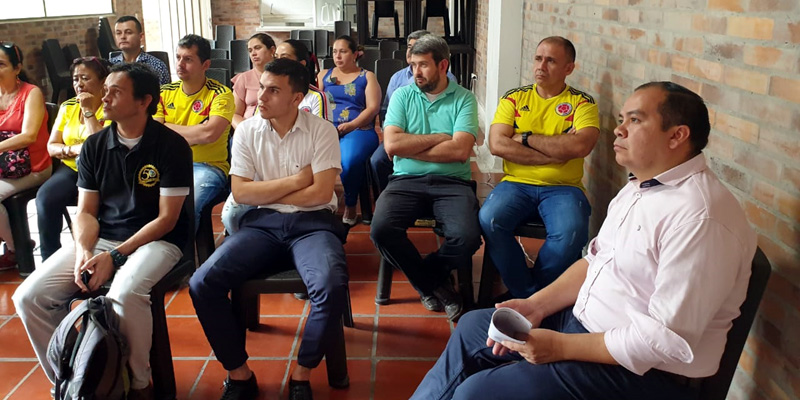 Traslado de estudiantes de la IED Monseñor Alberto Reyes Fonseca de Guayabetal

























