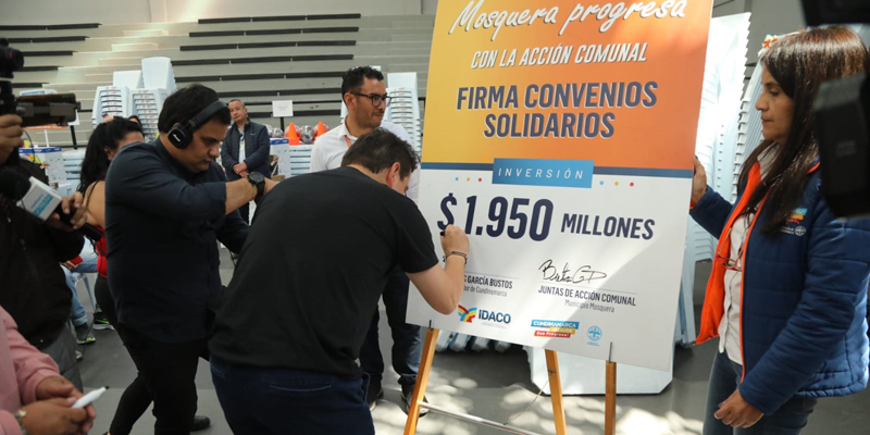 Firmados convenios por más de$3.000 millones con 39 juntas de acción comunal de Mosquera