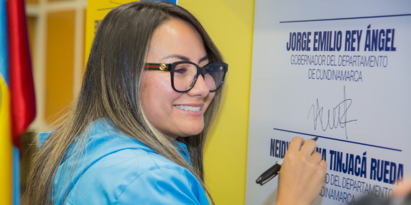 Gobernador Jorge Rey lidera inversión de $21.987 millones para mejorar infraestructura y dotación de hospitales y centros de salud en Cundinamarca

