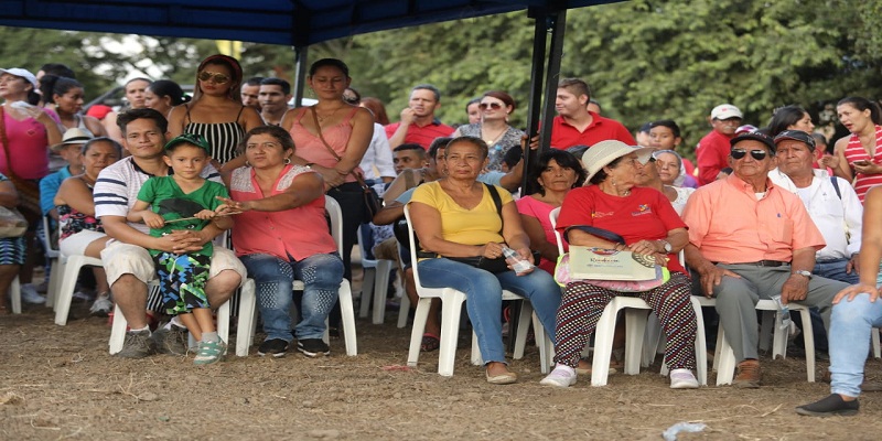 Se hizo realidad el sueño de vivienda propia para 600 familias villetanas