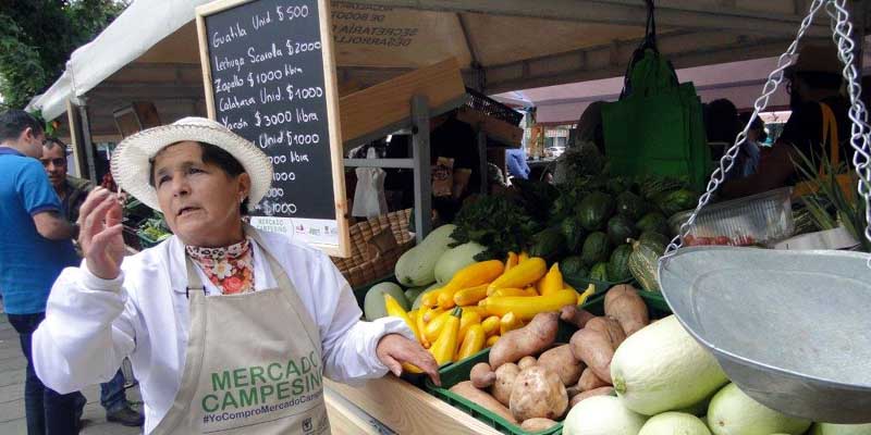 Mujeres emprendedoras contarán con apoyo para proyectos productivos