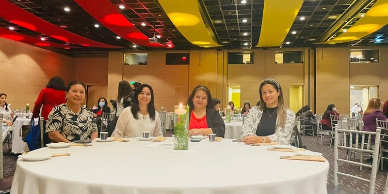 Secretarias de la Gobernación fueron homenajeadas en su día





