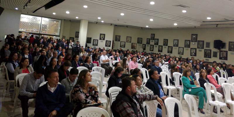 Funcionarios del departamento recibieron capacitación en la plataforma SUIT a través de las TIC
