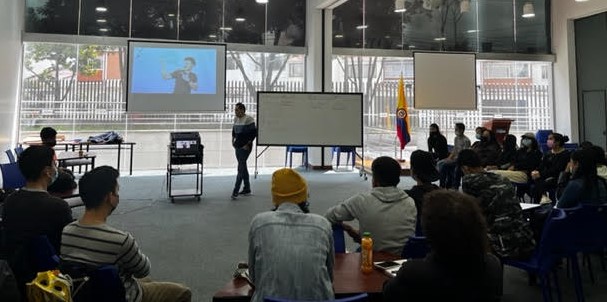 Alianza Unicafam, IYF y Google Becas posibilitan espacios de estudio para jóvenes de Cundinamarca