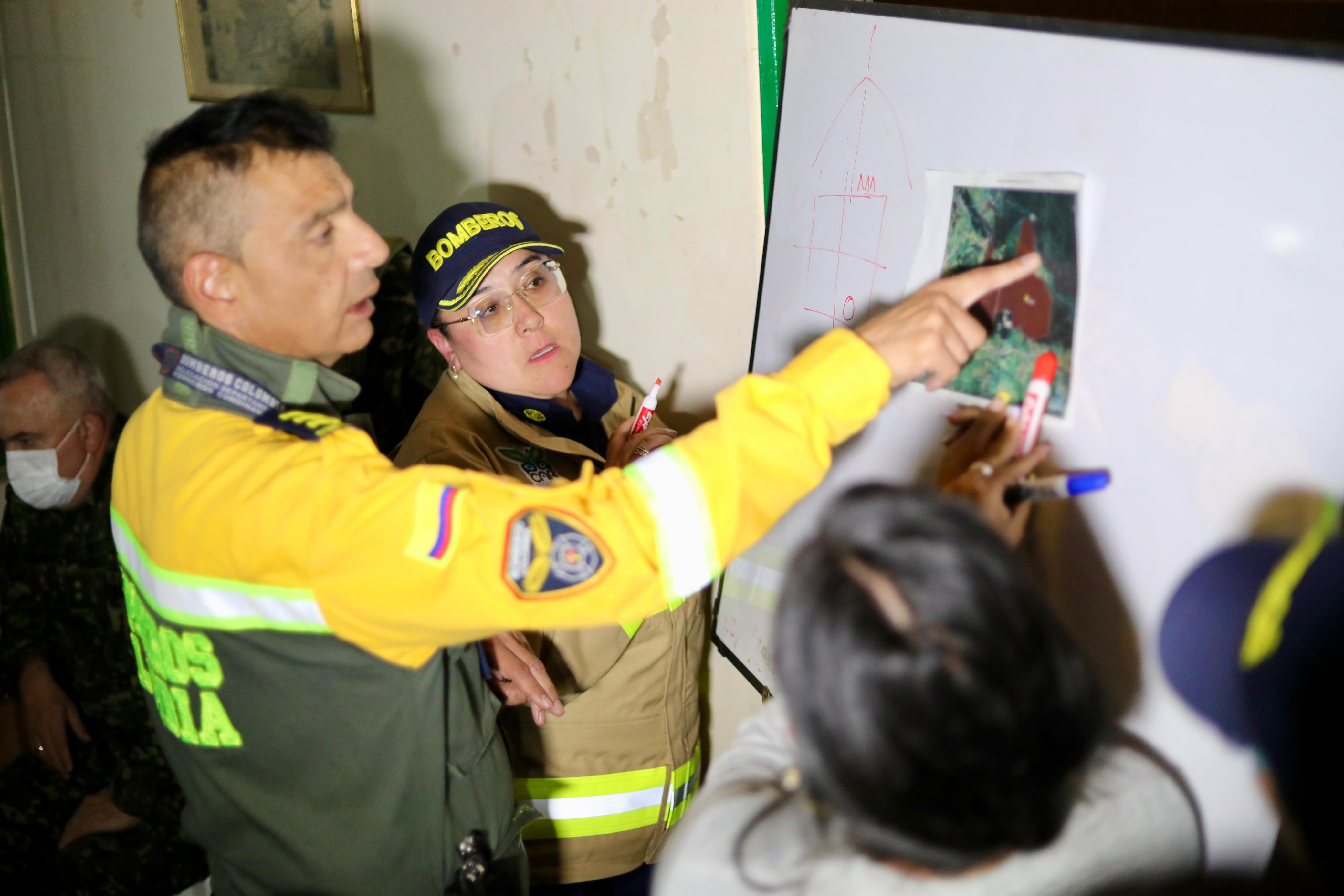 Gobernador de Cundinamarca presenta situación de incendios forestales en la región 

