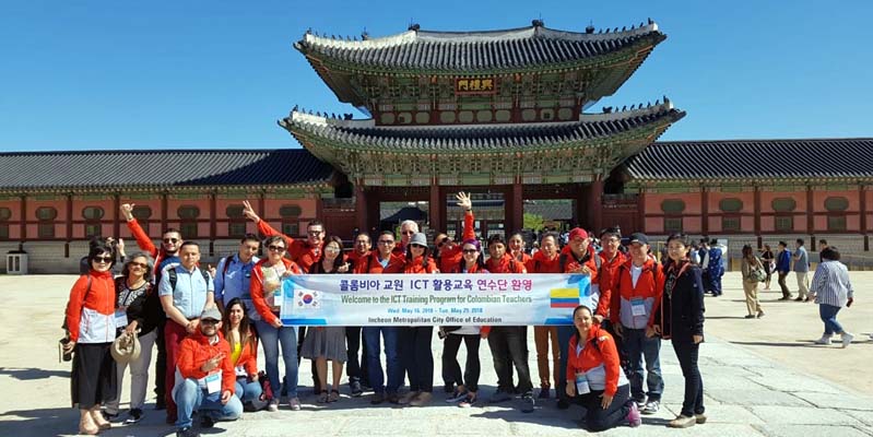 Docentes de IED rurales de Cundinamarca, de inmersión en Corea del Sur 