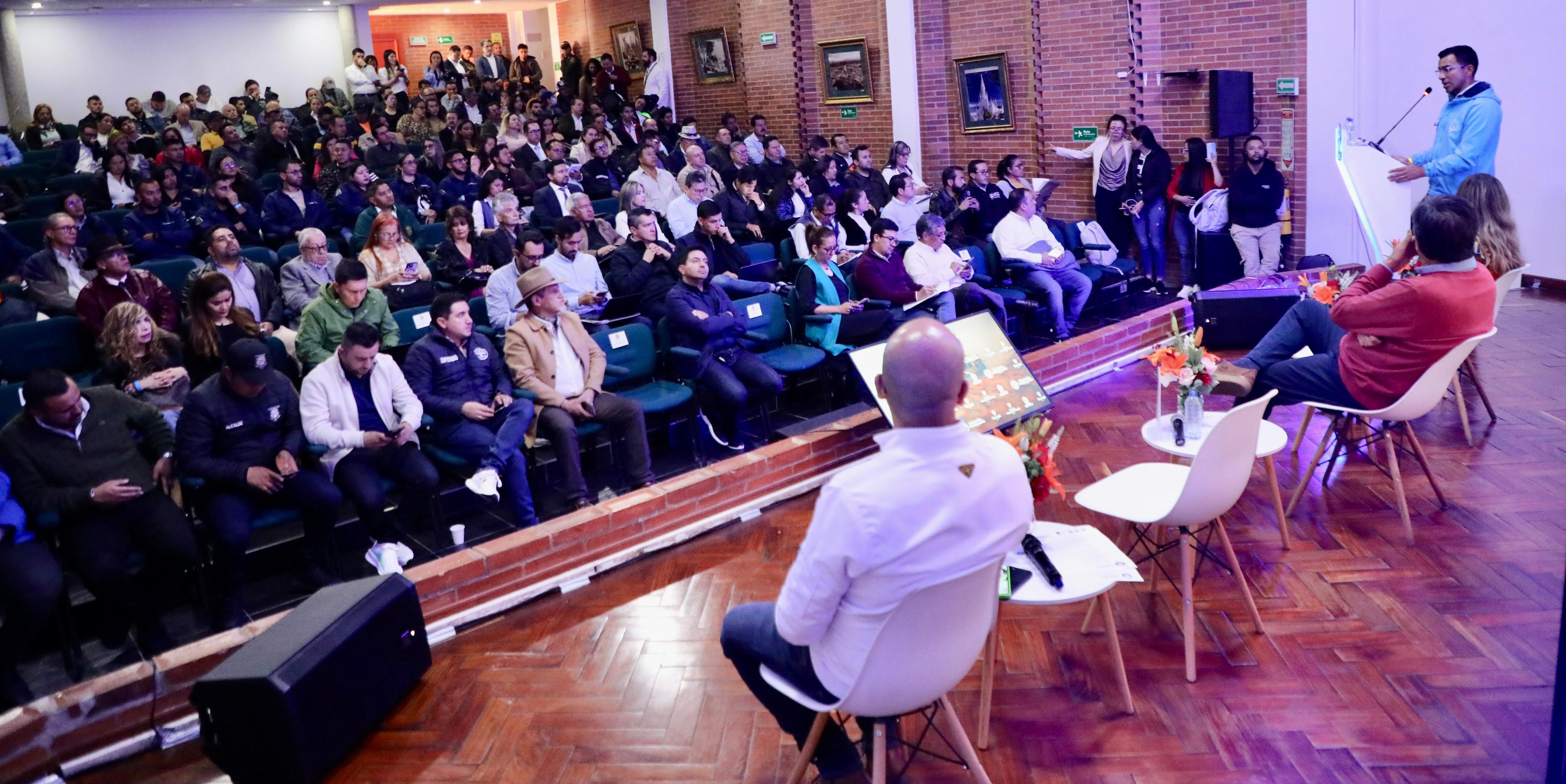 Gobernación de Cundinamarca, Agencia Nacional de Minería y el Ministerio de Minas y firman convenio por una minería sostenible
