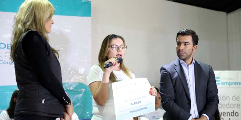 Gobernación de Cundinamarca y Sena entregan capital semilla a 19 mujeres emprendedoras del departamento






