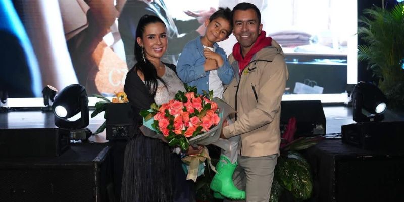 Gobernador Jorge Rey destaca el talento y la economía creativa de las mujeres cundinamarquesas en la pasarela Moda con Propósito y Transformación Social