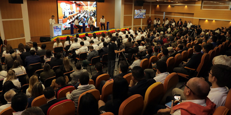 Más de 1.000 días de gestión de este gobierno en Gobernador en Casa TV, este domingo 


