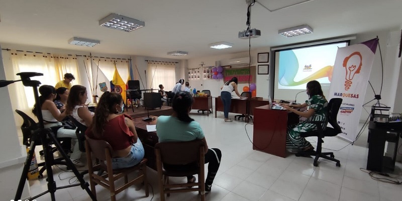 Mujeres cundinamarquesas  capacitadas para abordar violencias de género







