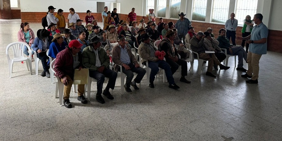 Más de 400 agricultores de 32 municipios se capacitan para acceder a incentivos económicos
