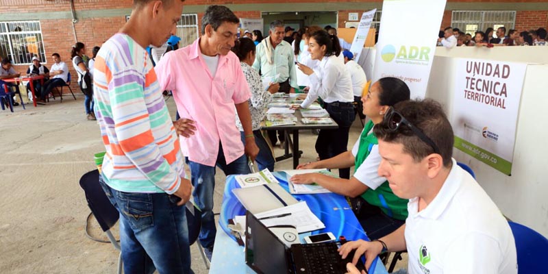 Masiva participación en ‘Oferta institucional para la paz y la reconciliación’ en San Juan de Rioseco











































