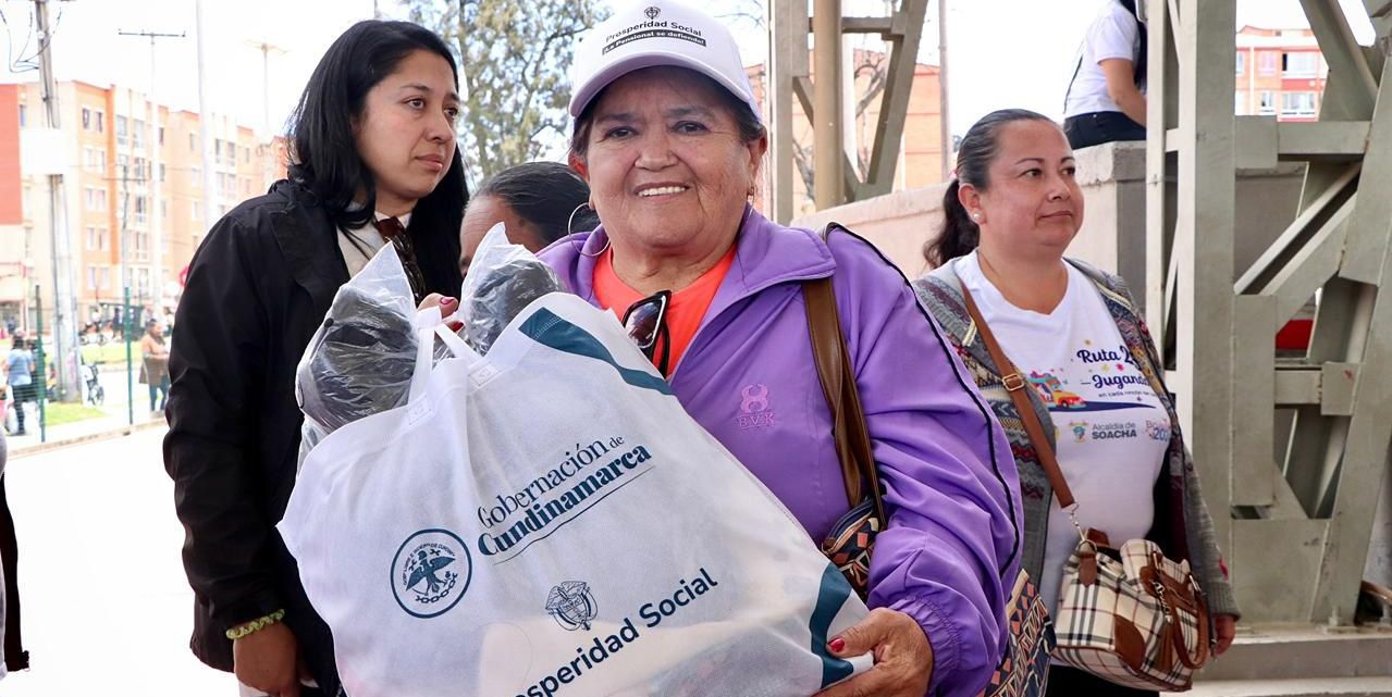 12.000 cundinamarqueses en situación de vulnerabilidad recibirán donaciones de elementos incautados por la DIAN