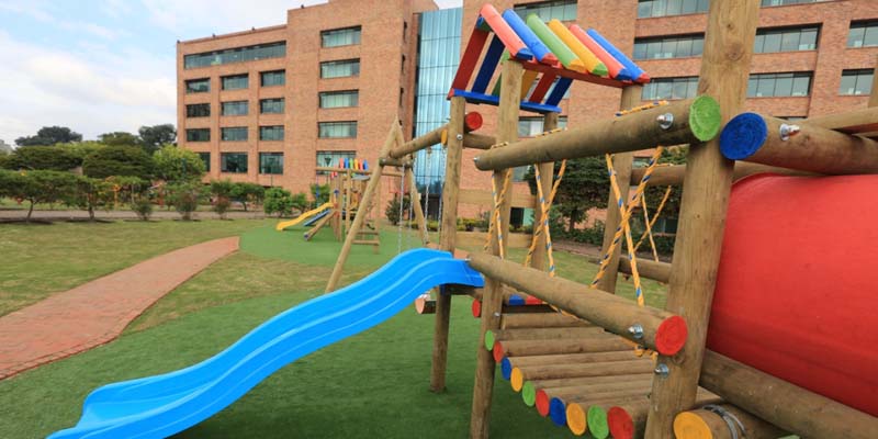 Parque infantil en la sede central de la Gobernación brinda tranquilidad a sus usuarios
