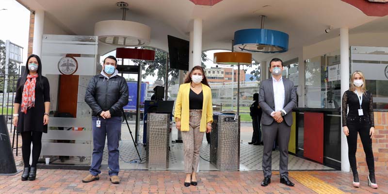 Gobernación de Cundinamarca con cámara de medición de temperatura










