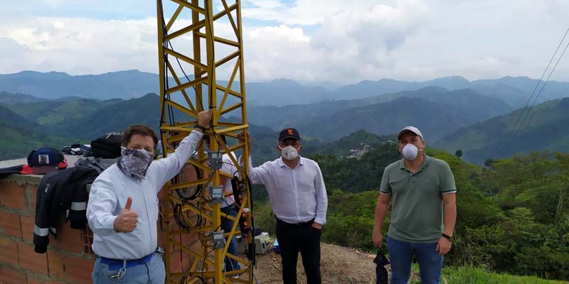El corregimiento de Ibama en Yacopí estrena zona Wifi




