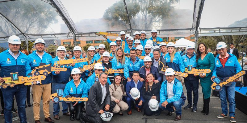 Cundinamarca enfrenta la ola invernal con la adquisición de nuevos equipos de maquinaria amarilla por más de $30.000 millones